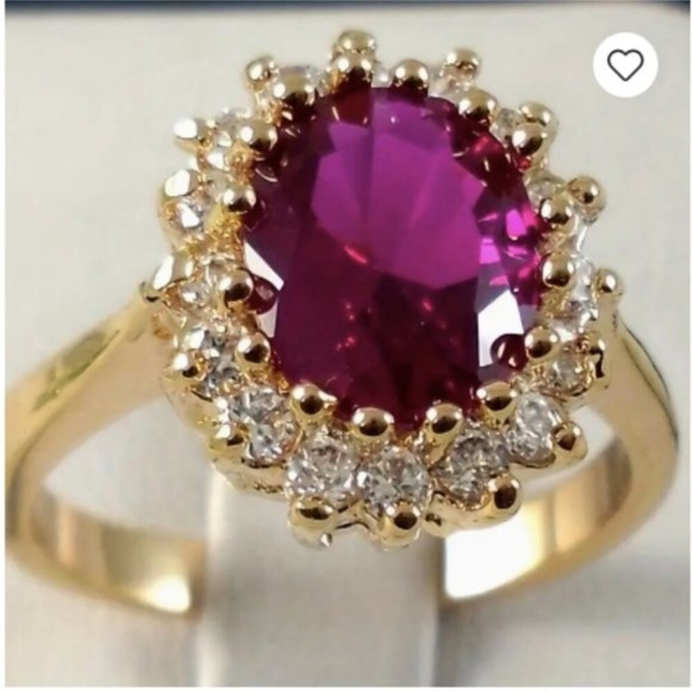 Gold Red Cocktail Ring Rhinestones sizes 8  Christmas